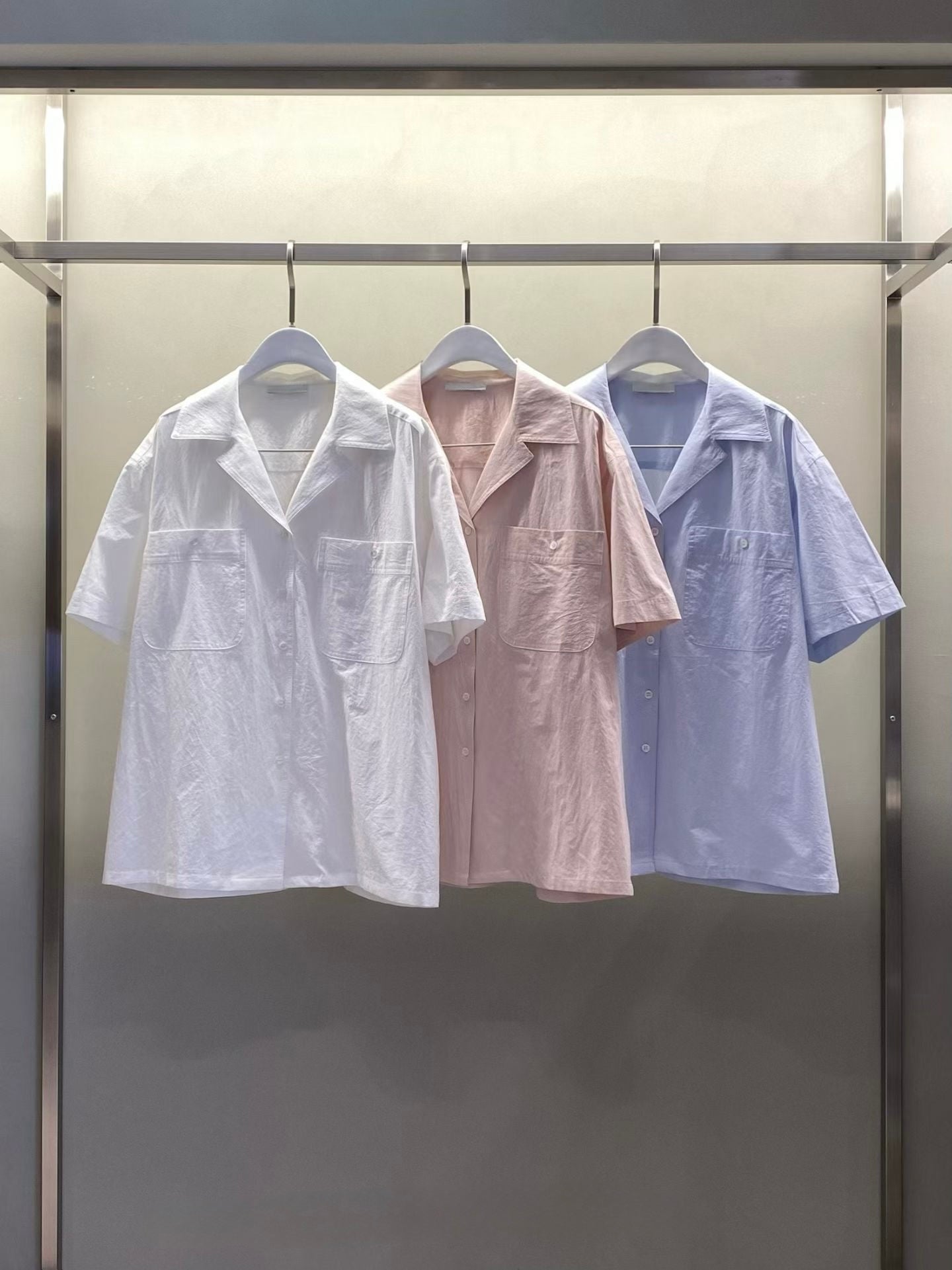 基礎款工裝雙口袋短袖襯衫