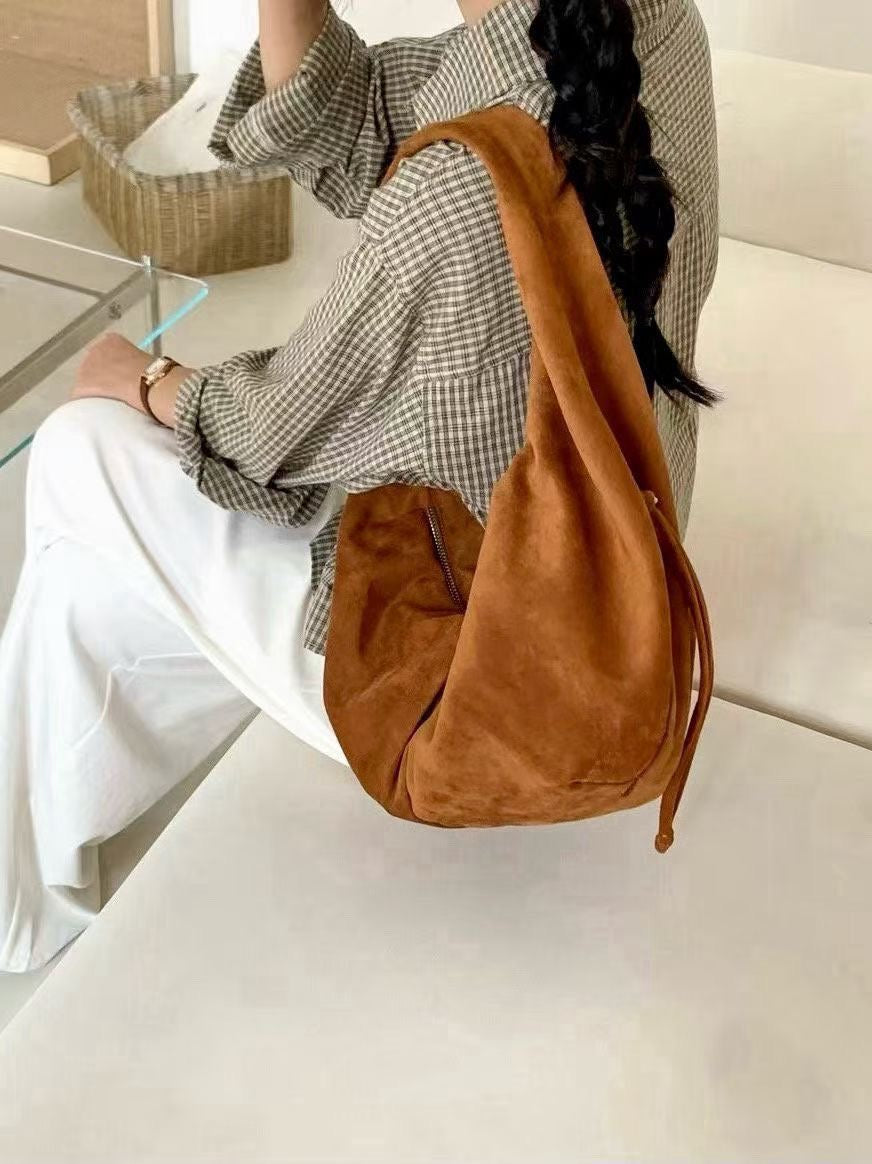 蛋形麂皮袋 3色