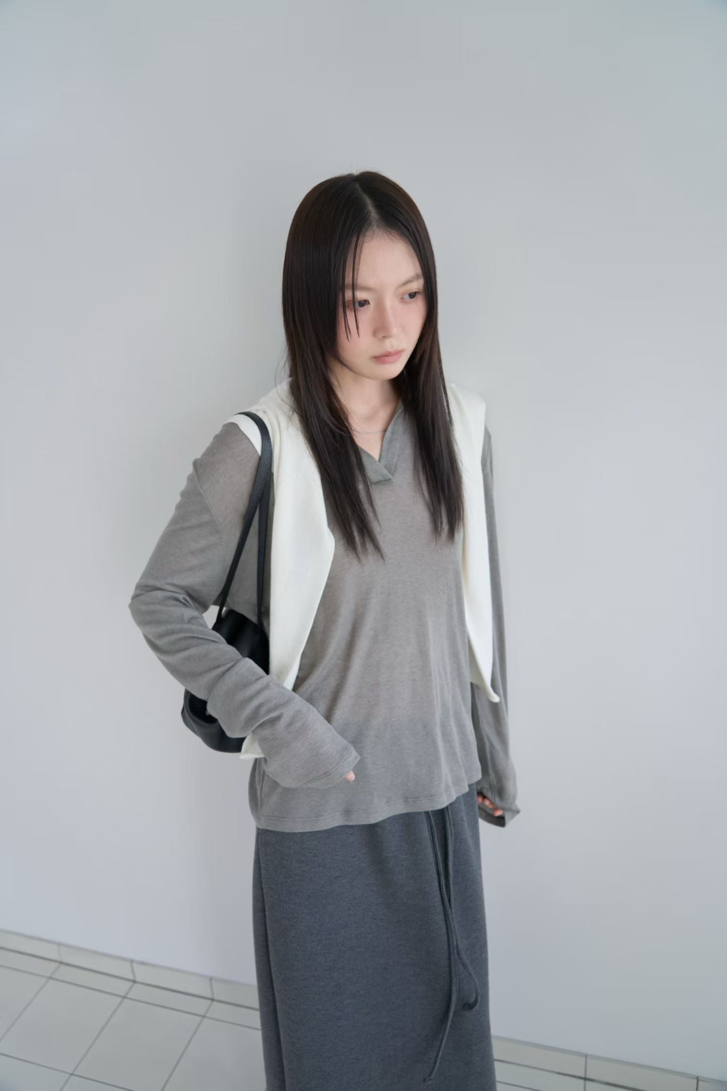 寬鬆領口Tee (4色)