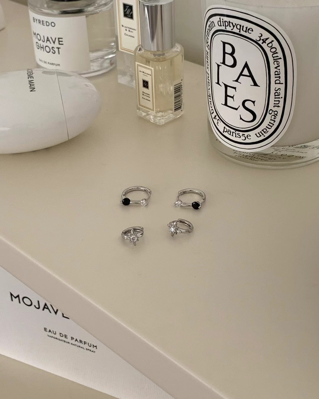 black square earrings (現貨)