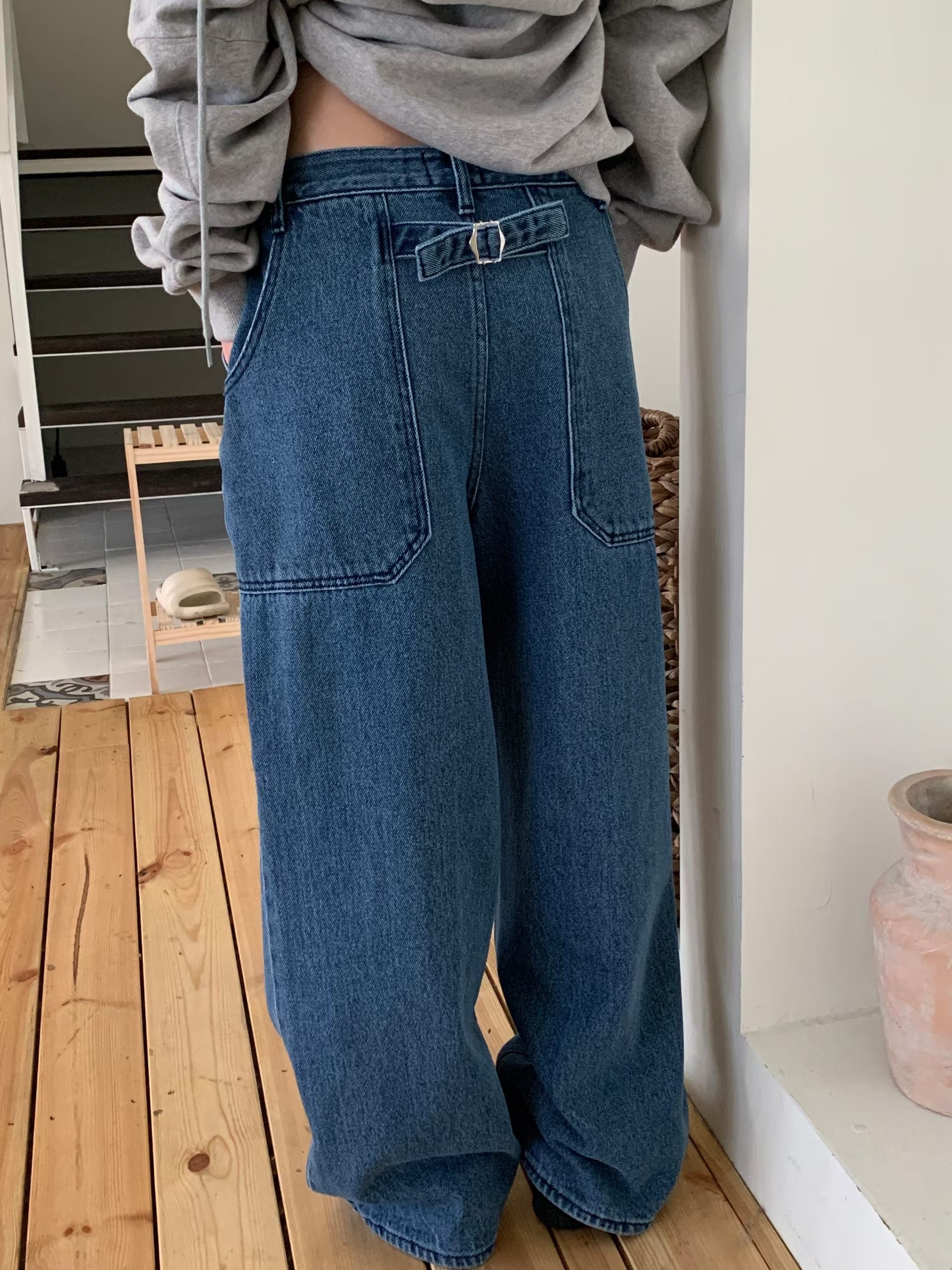 直筒寬鬆口袋牛仔褲