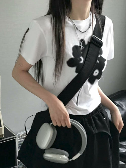 噴漆花卉短版Tee (2 Colors)