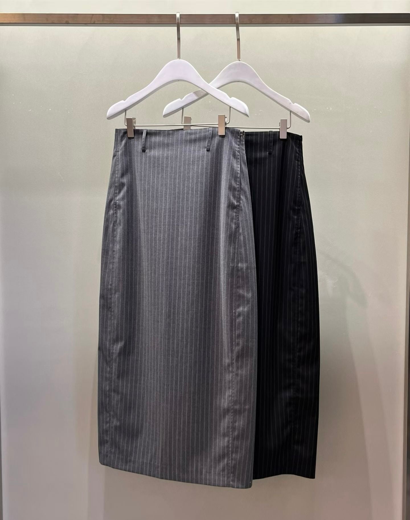 直紋鉛筆裙 2色