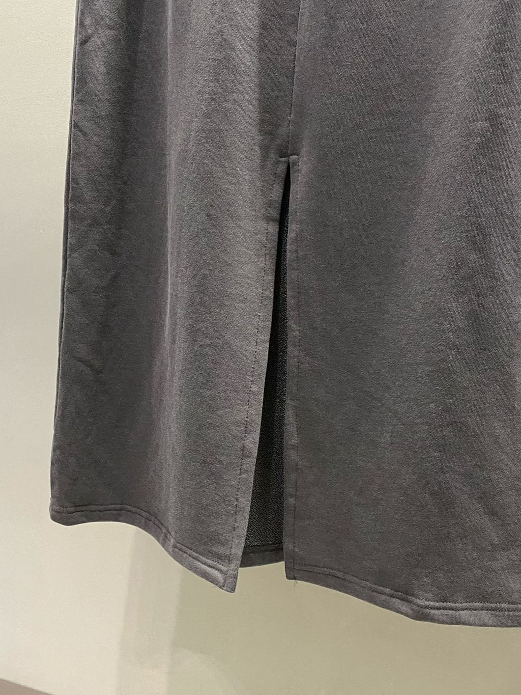 淨色後開叉長裙