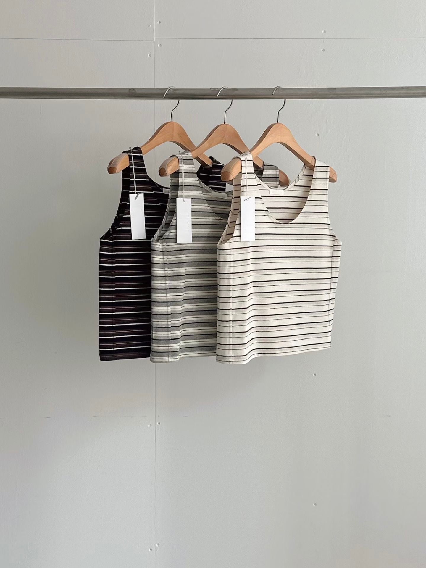 簡約條紋顯瘦背心 (3 Colors)