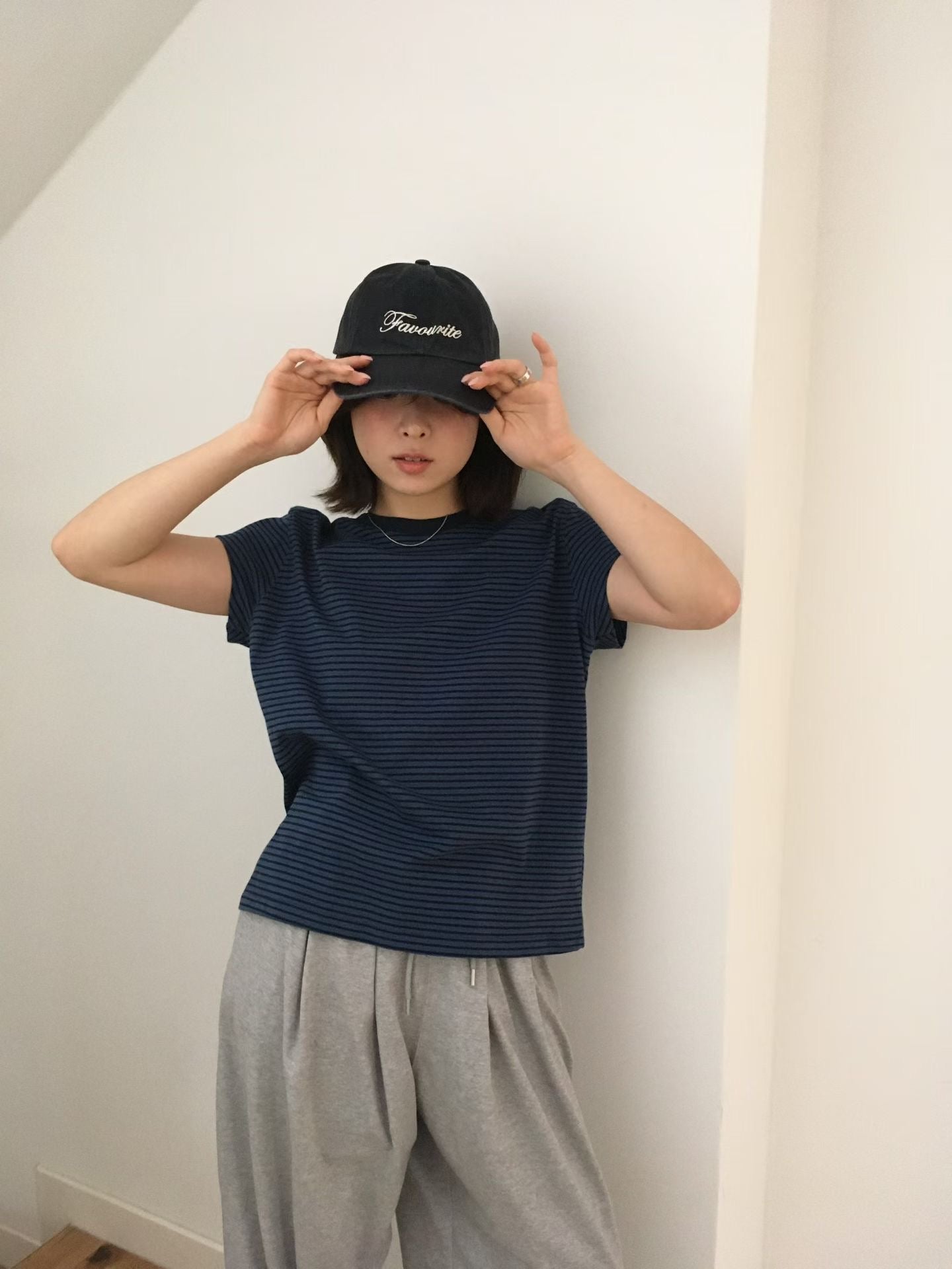 顯瘦小飛袖圓領綿質Tee (6 Colors)