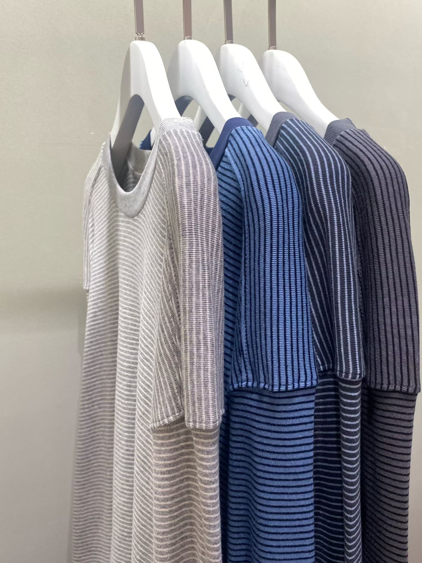 條紋長袖TEE 4色