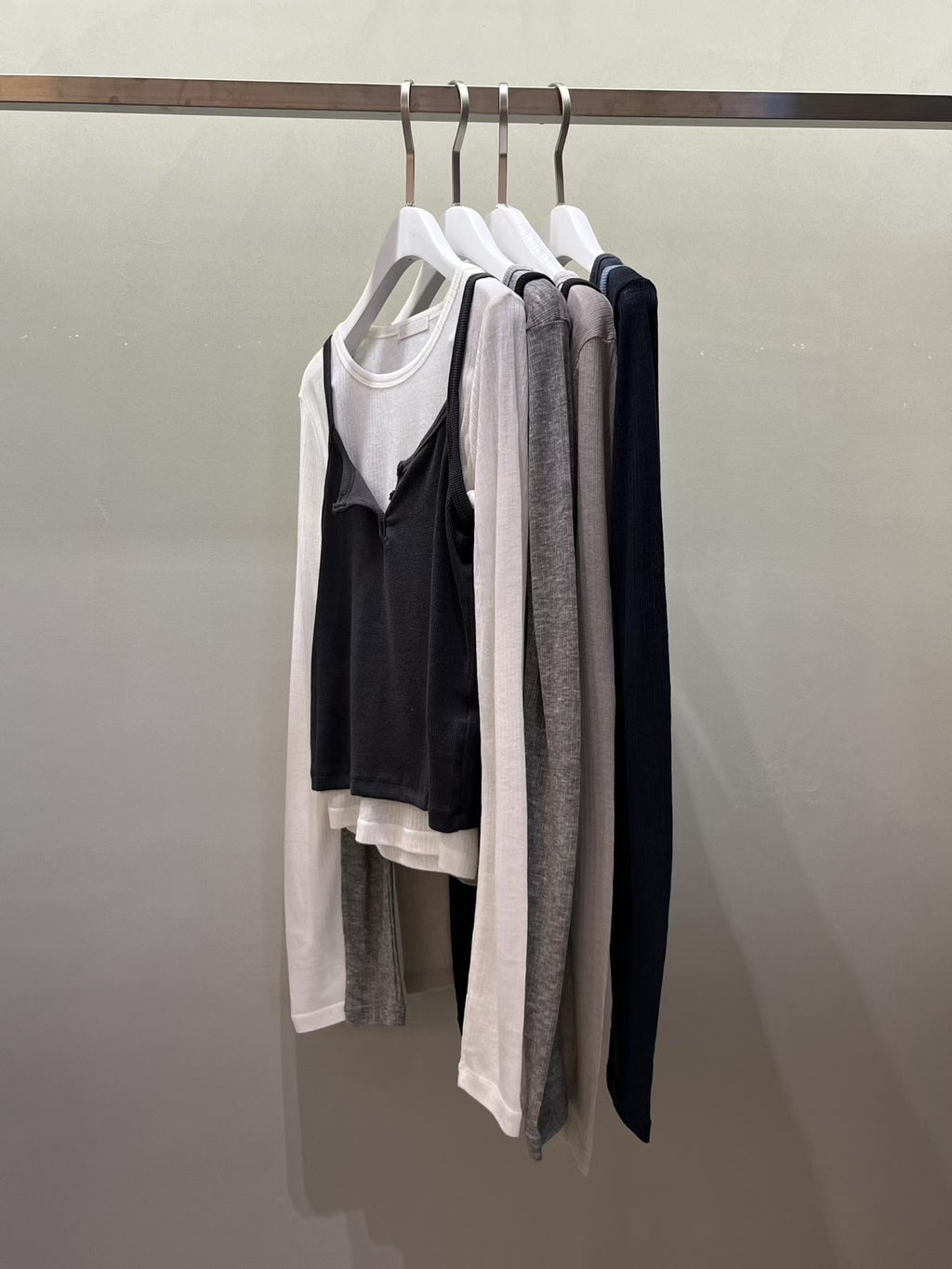 層次穿搭✨拼色背心長袖上衣 4色