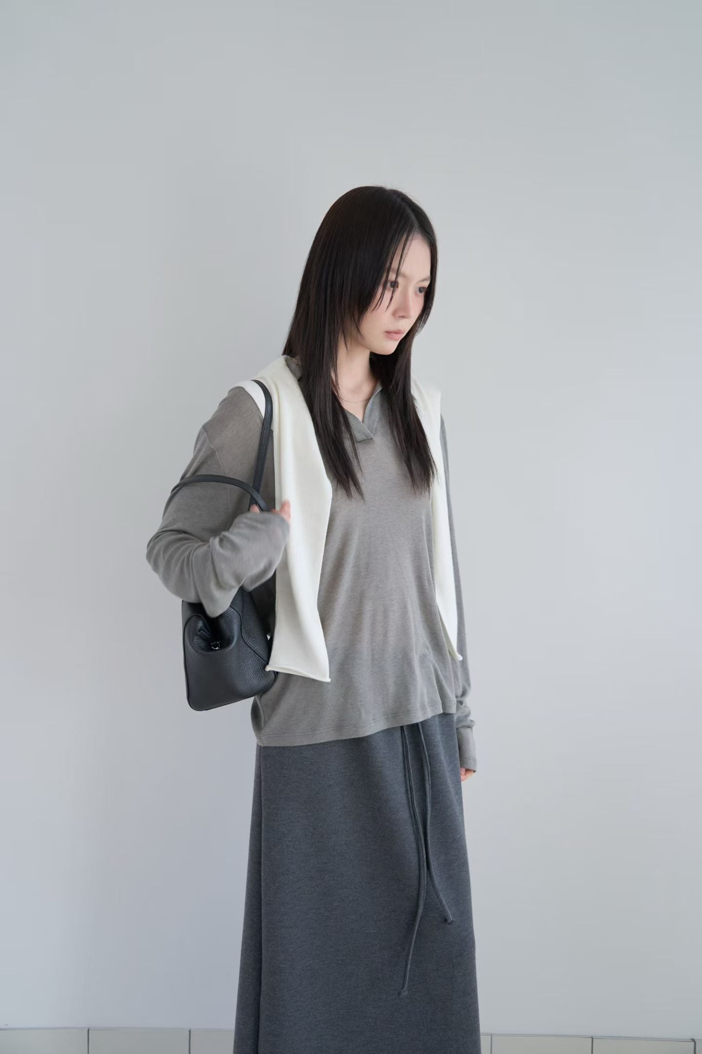 寬鬆領口Tee (4色)