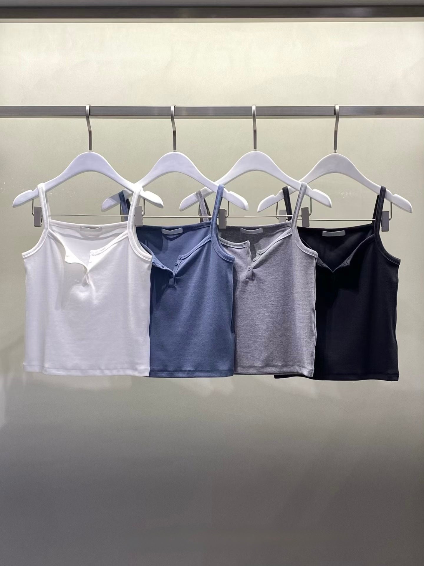 鈕扣吊帶背心 (4 Colors)