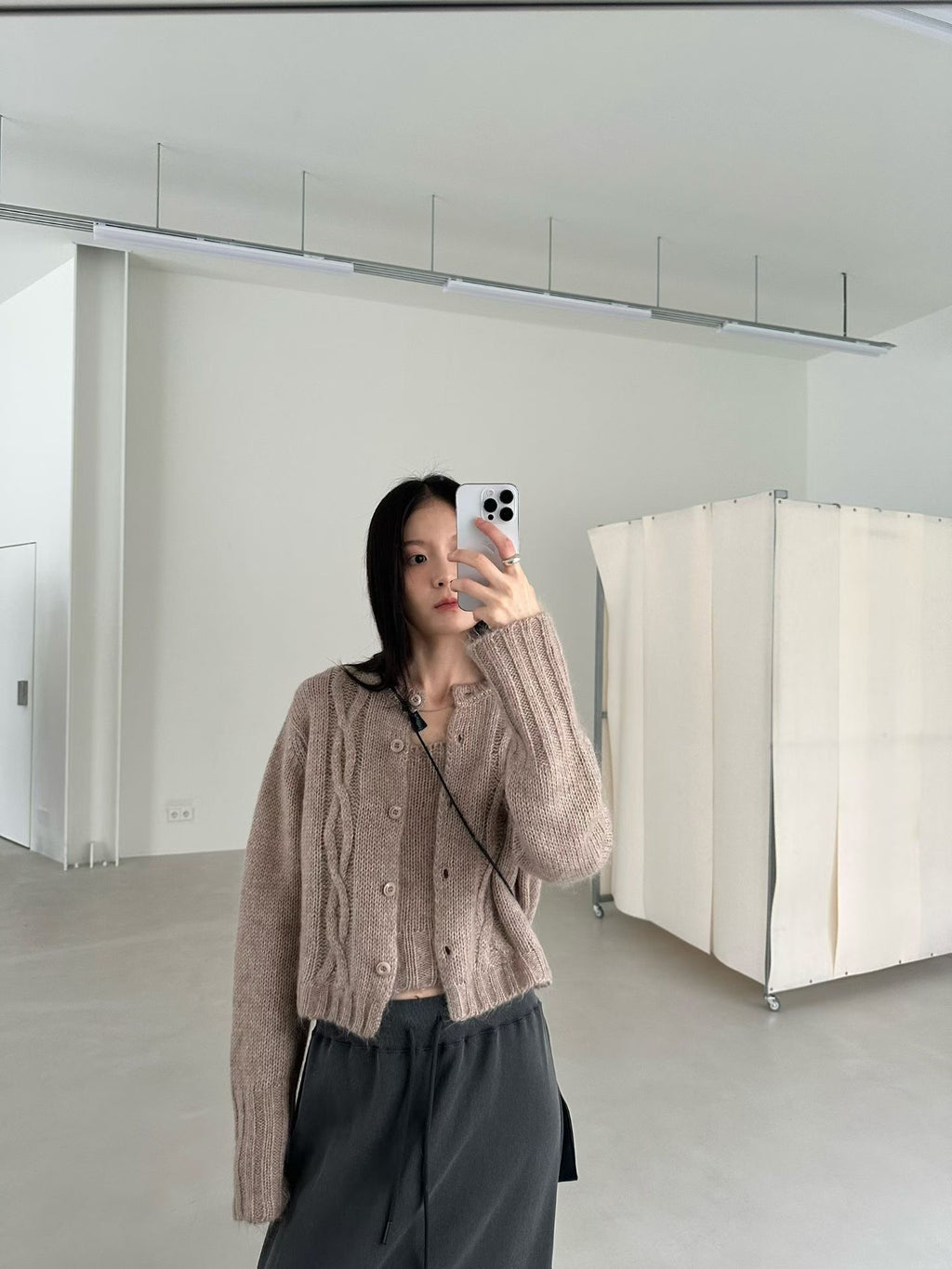 淨色後開叉長裙