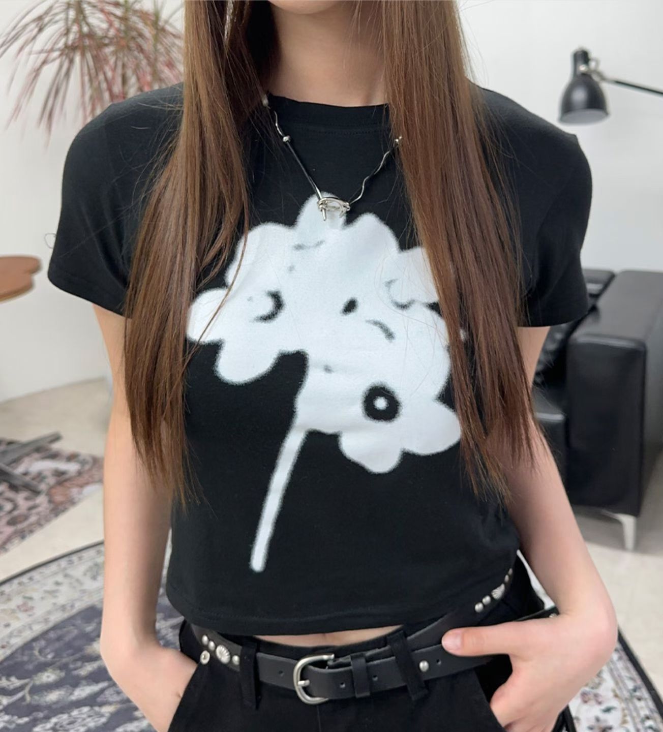 噴漆花卉短版Tee (2 Colors)