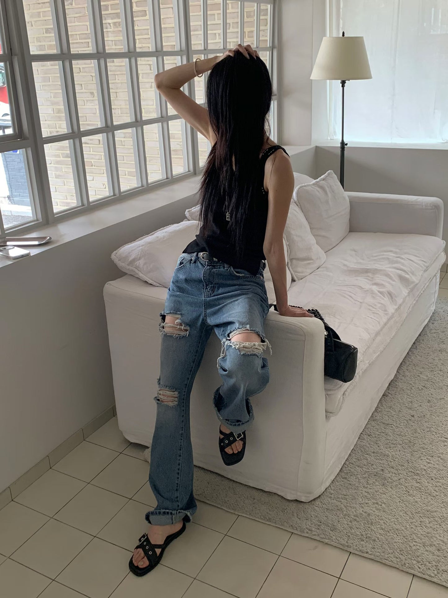 洗水破洞牛仔褲