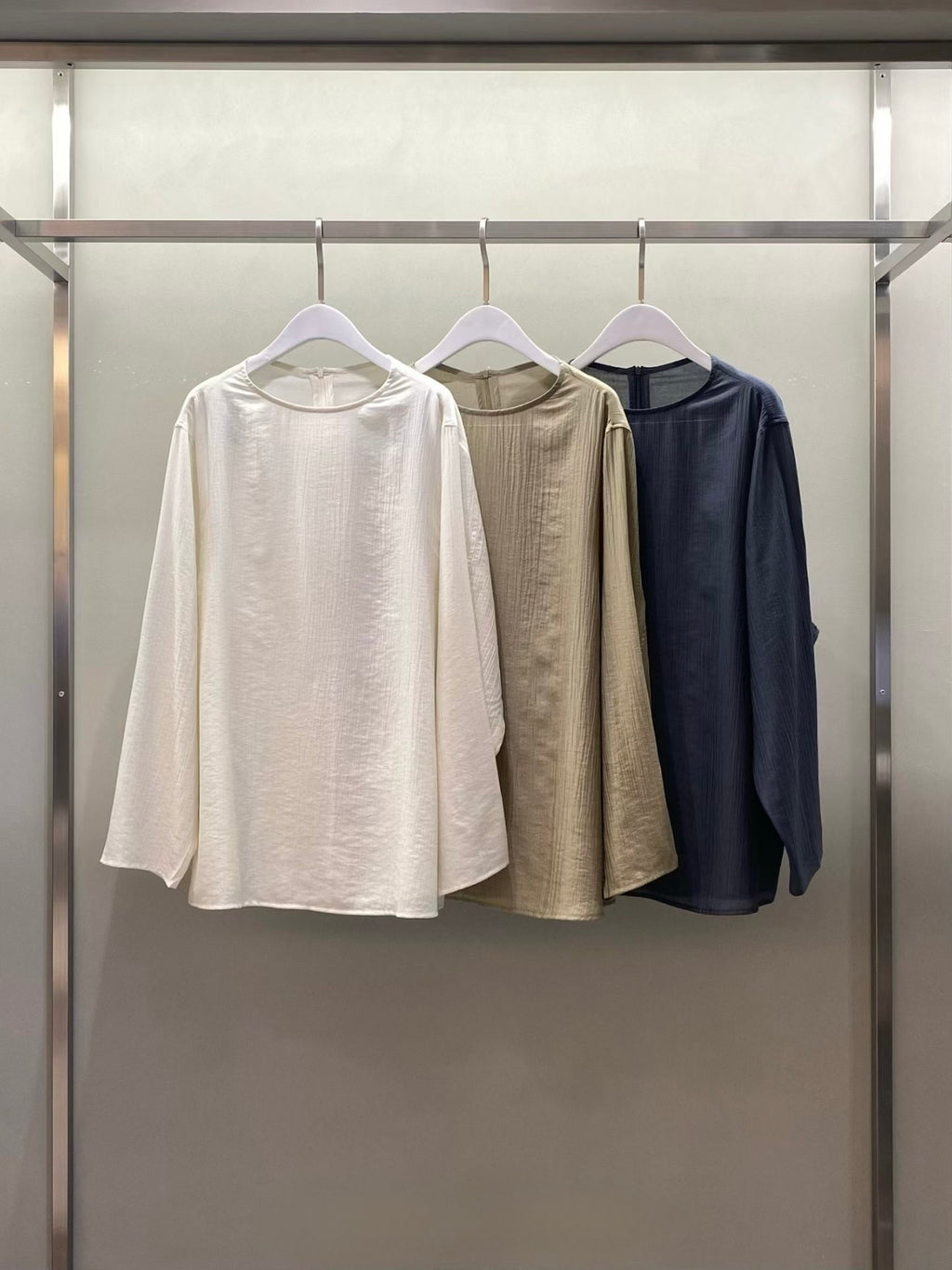 簡約寬鬆上衣 (3色)