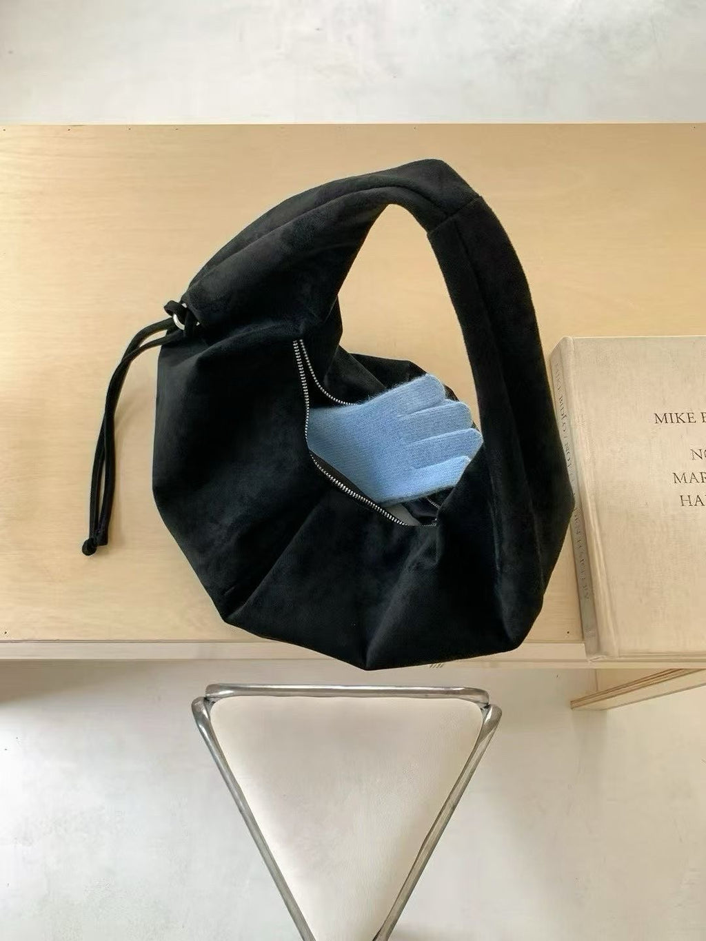 蛋形麂皮袋 3色