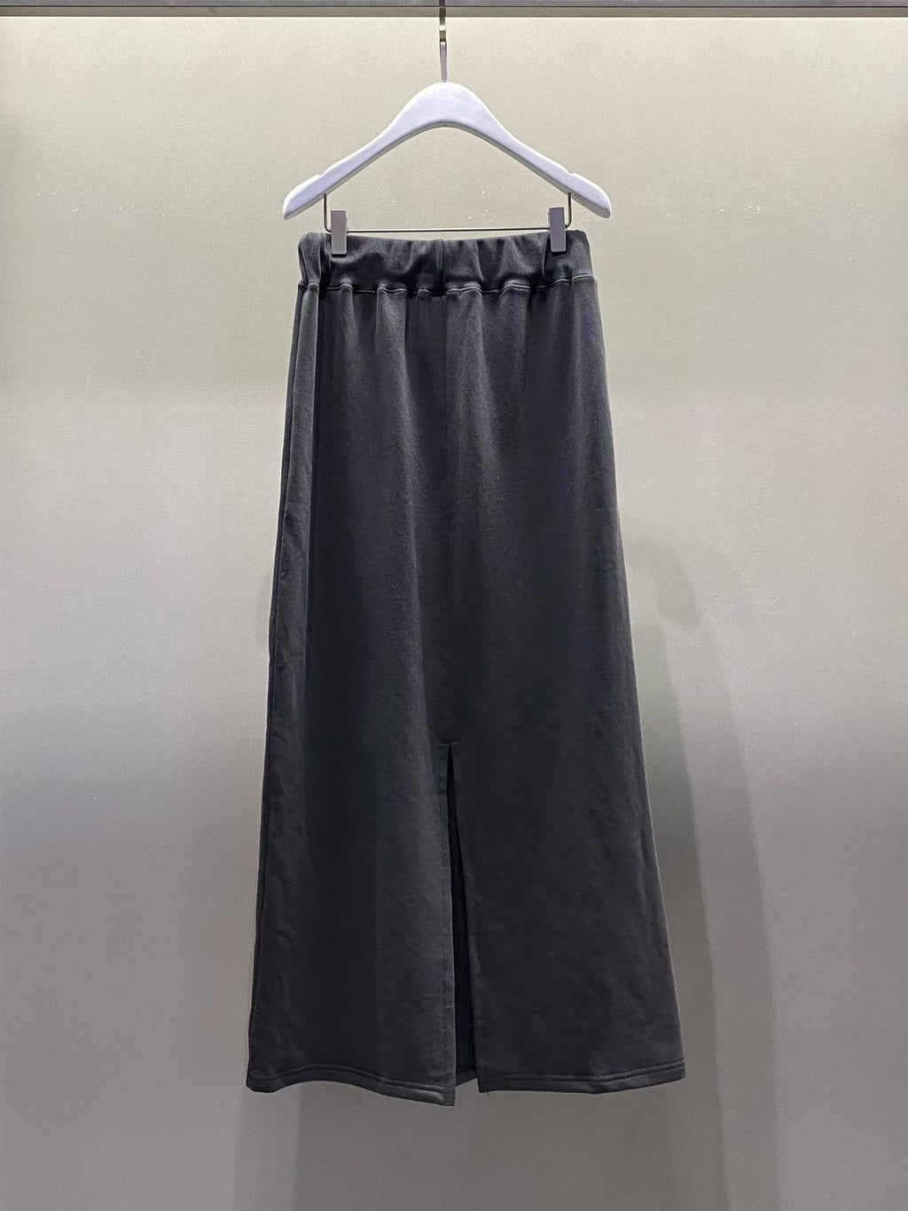 淨色後開叉長裙