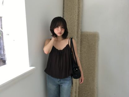 顯瘦抽繩抓皺細帶背心 (2 Colors)