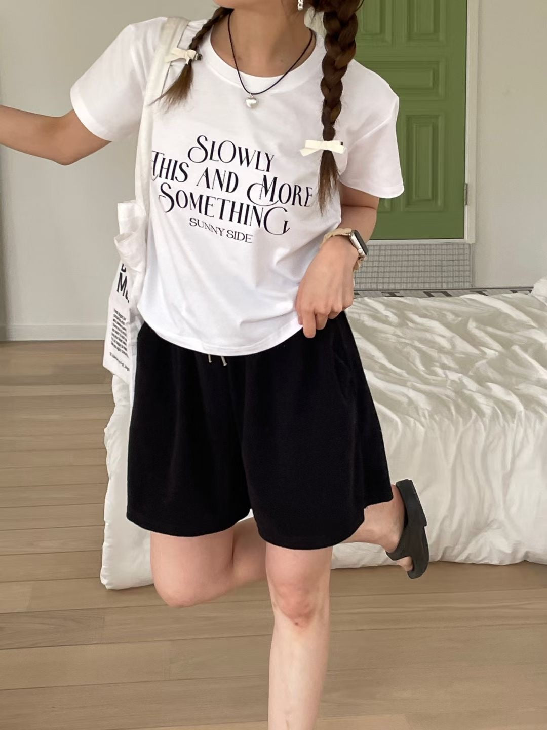 Slowly 短版 Tee (3 Colors)