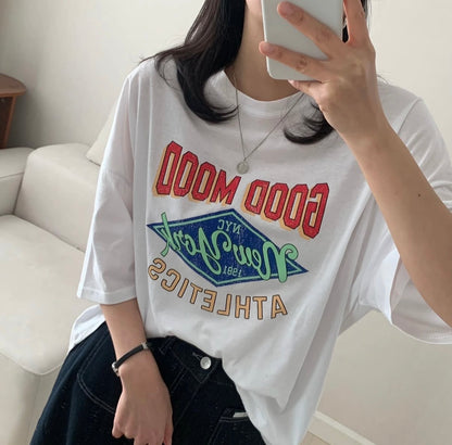 微寬鬆復古撞色Graphic Tee (2 Colors)