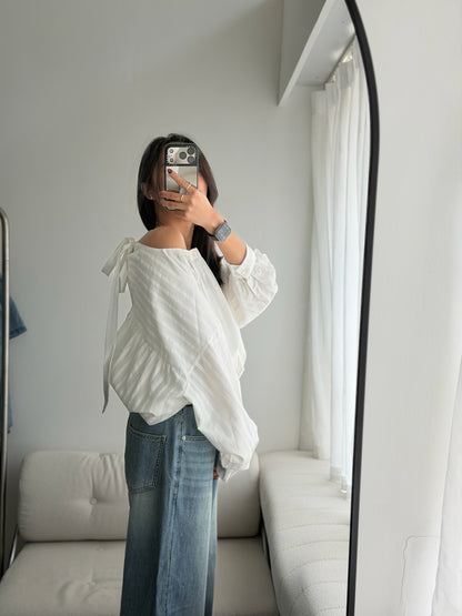 後蝴蝶結綁帶Blouse