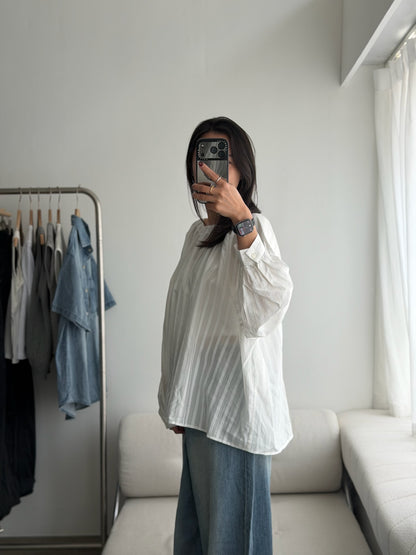 後蝴蝶結綁帶Blouse