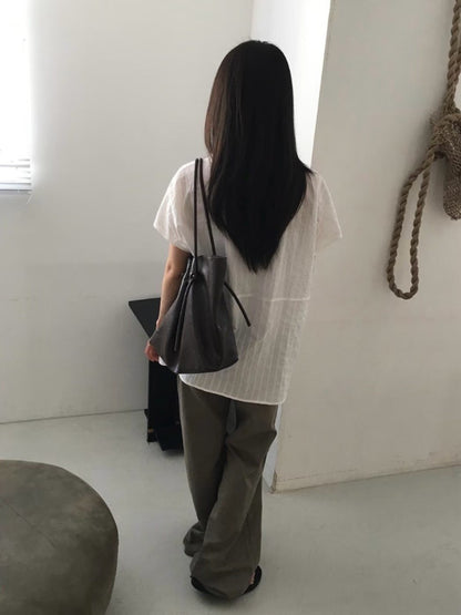 夏日必備輕透質感襯衫 (2 Colors)