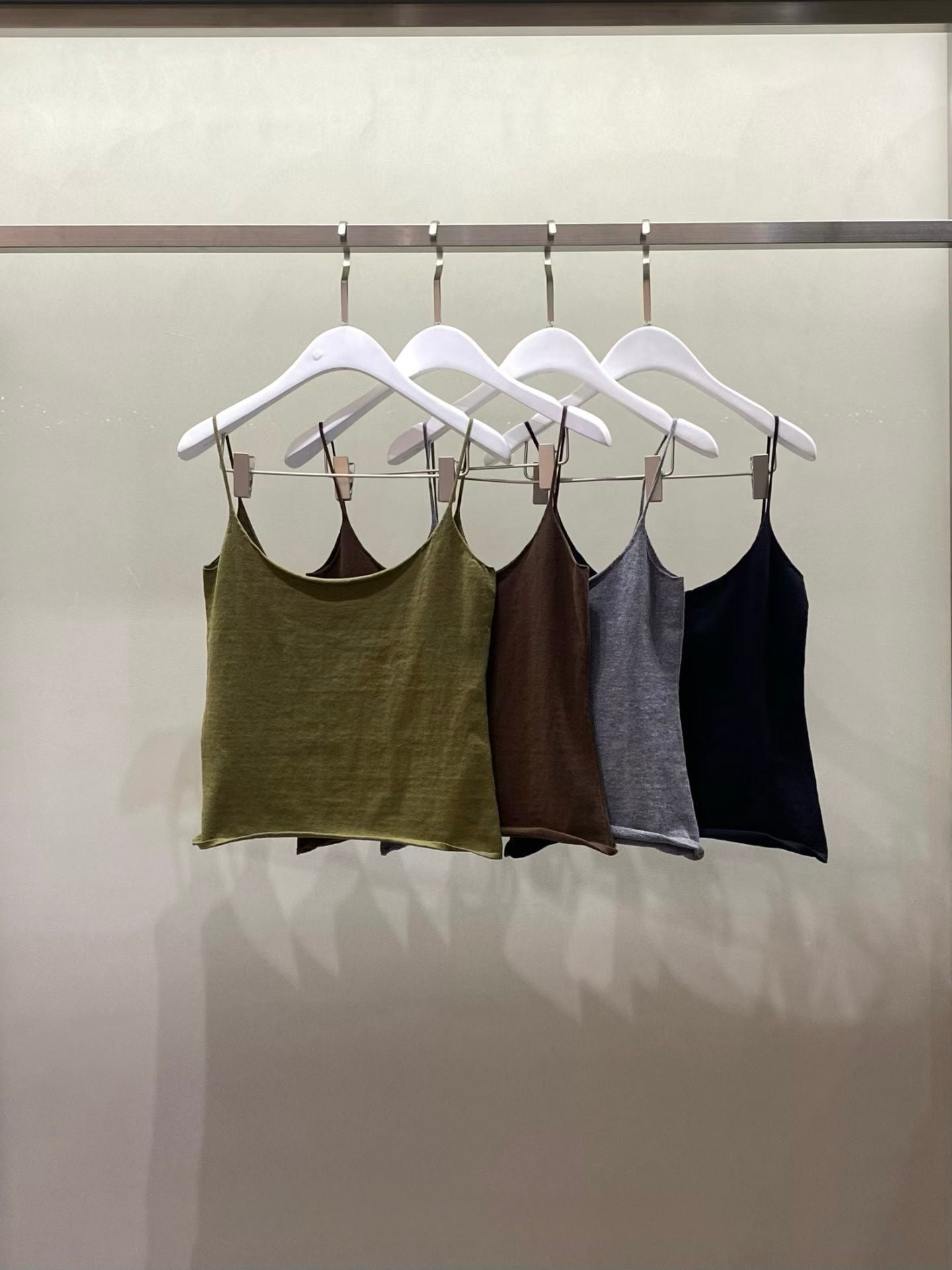 細肩帶背心 (4色)