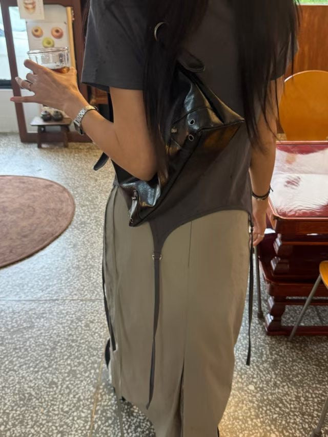 設計感下擺造型短袖修身Tee (2 Colors)