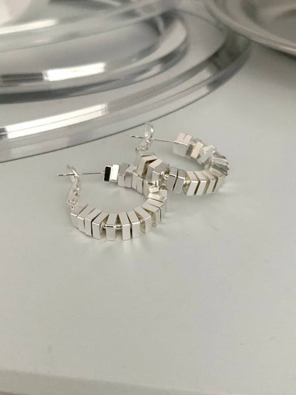 one-touch hoop earrings