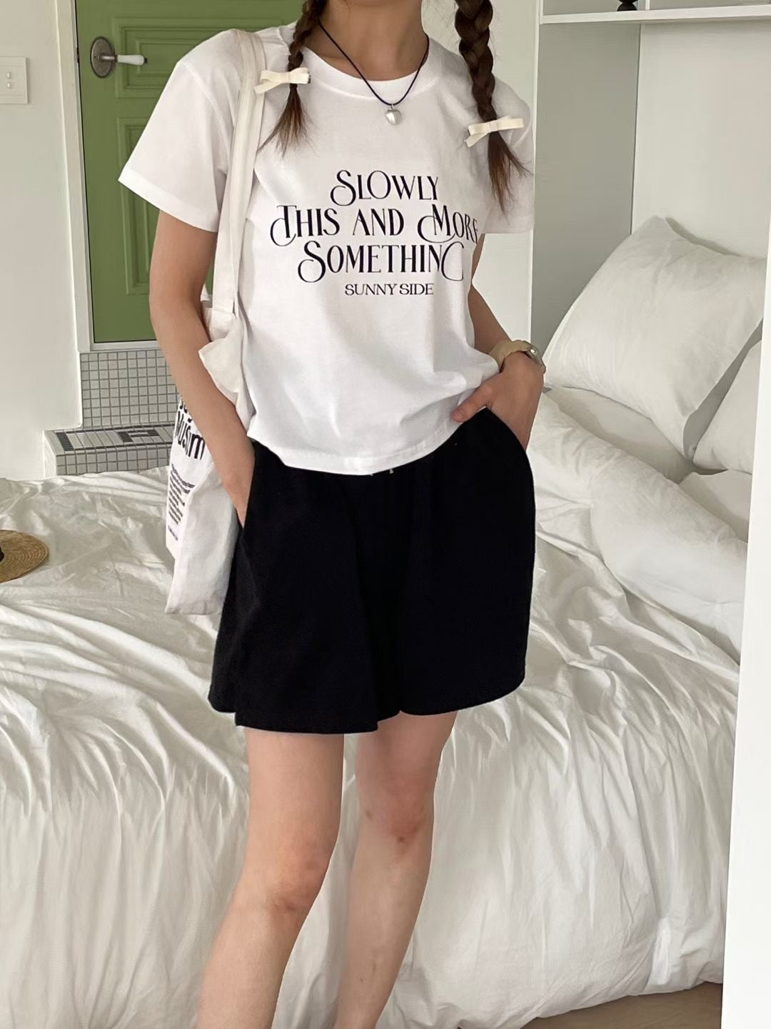 Slowly 短版 Tee (3 Colors)