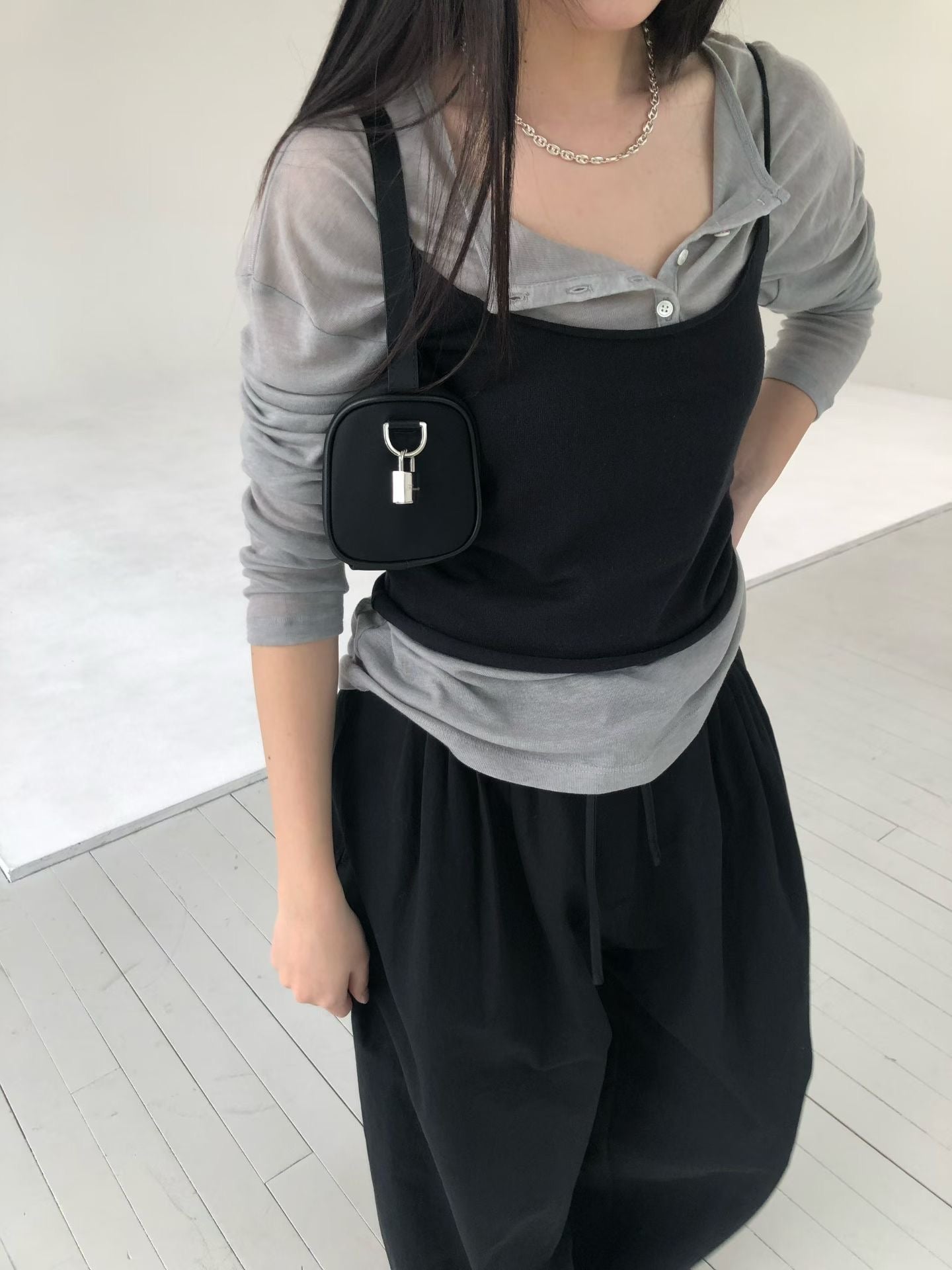 細肩帶背心 (4色)