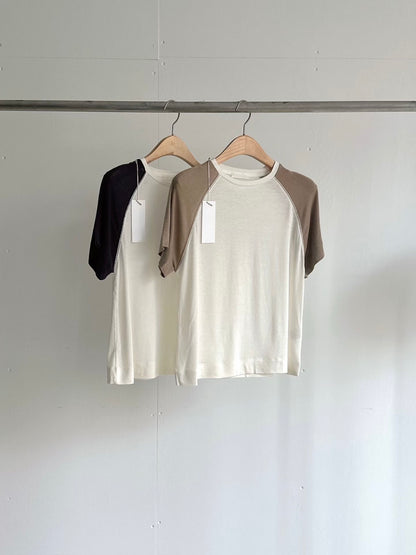 撞色明線Raglan Sleeve Tee (2 colors)