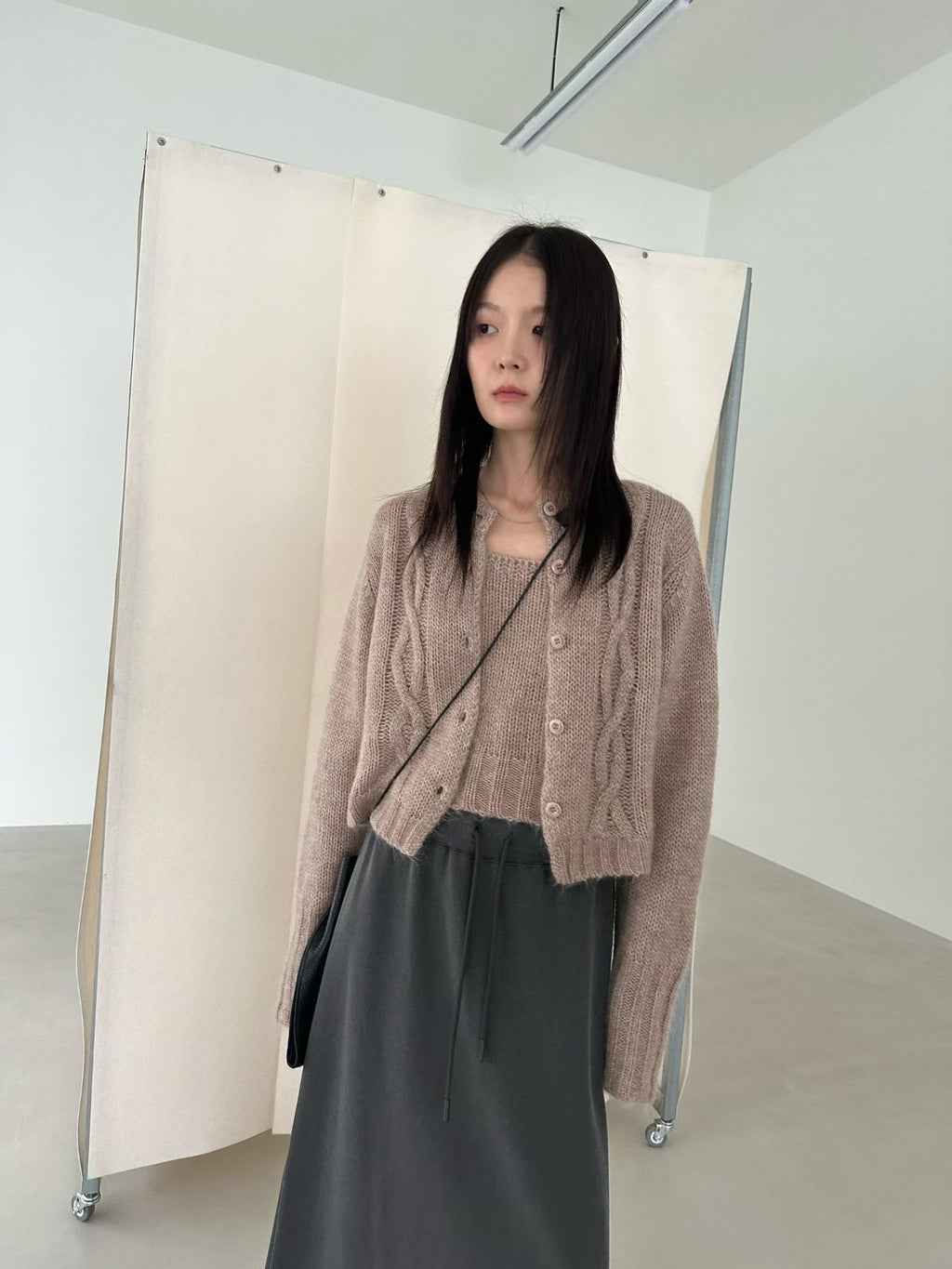 淨色後開叉長裙