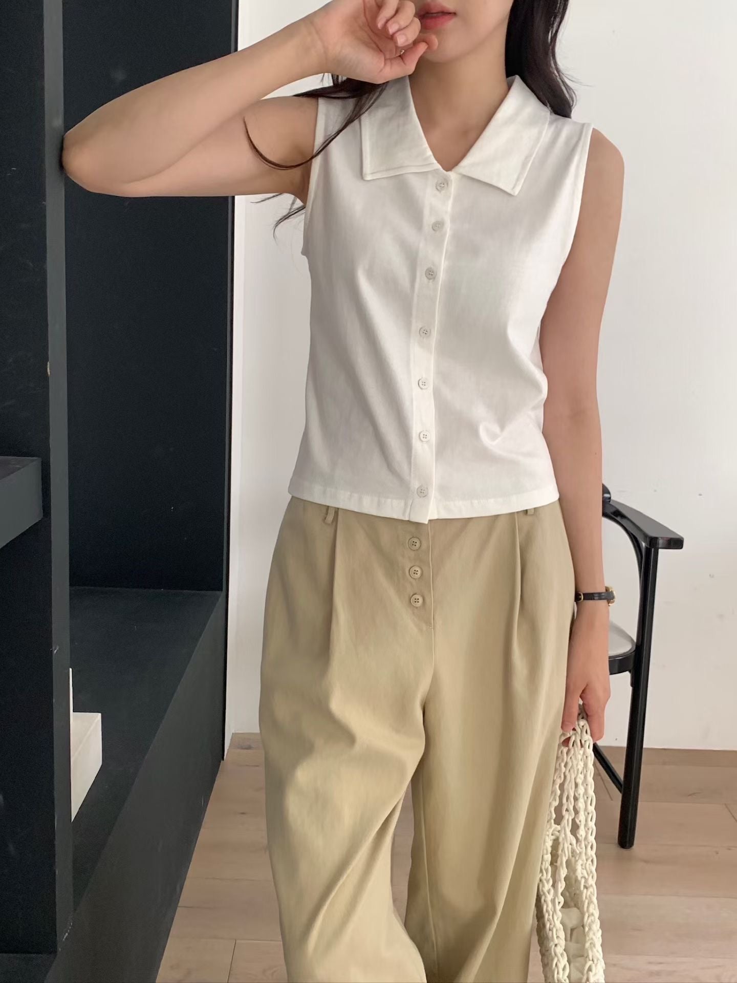 復古小翻領純色顯瘦排鈕背心 (2 Colors)