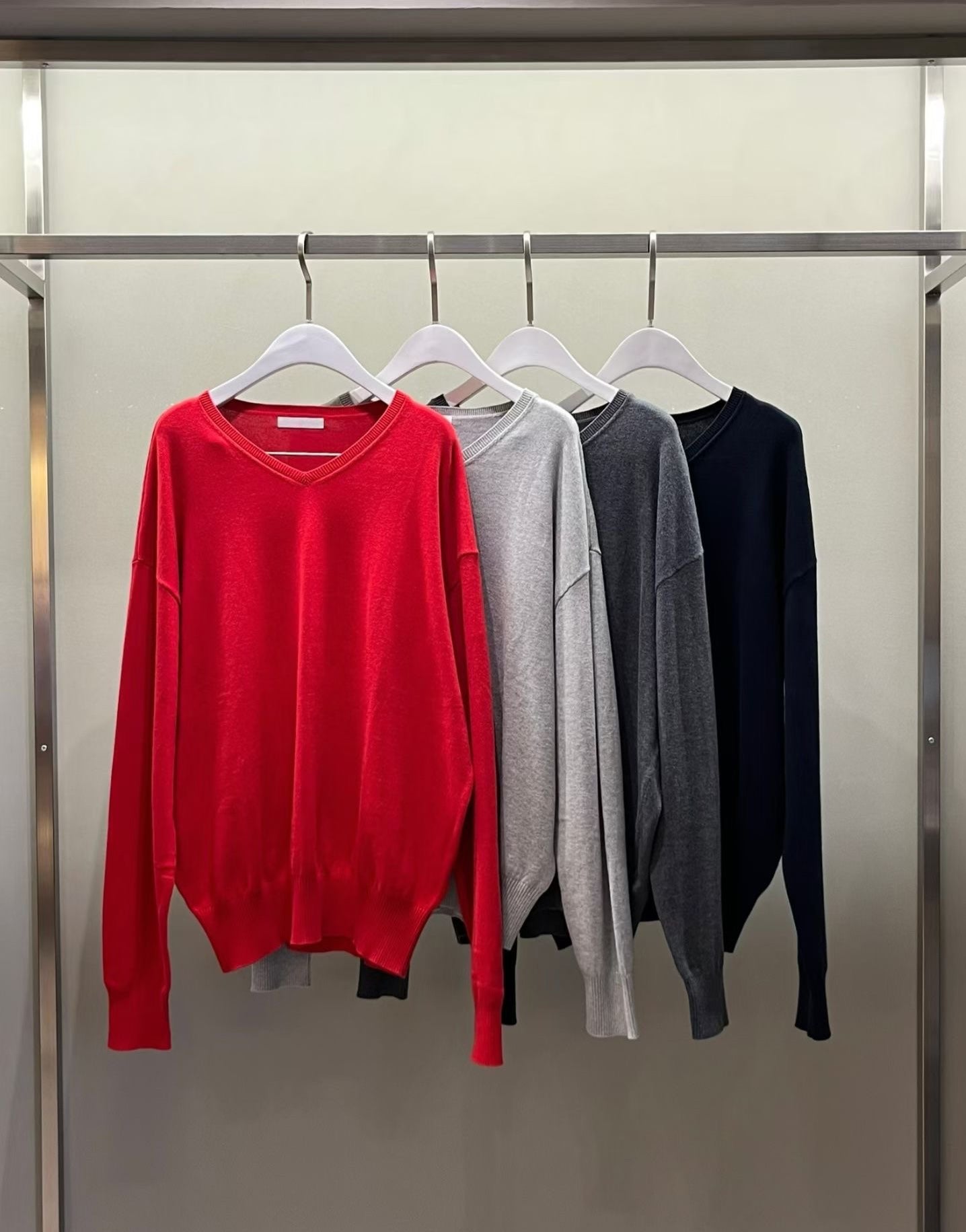 V領針織上衣 4色