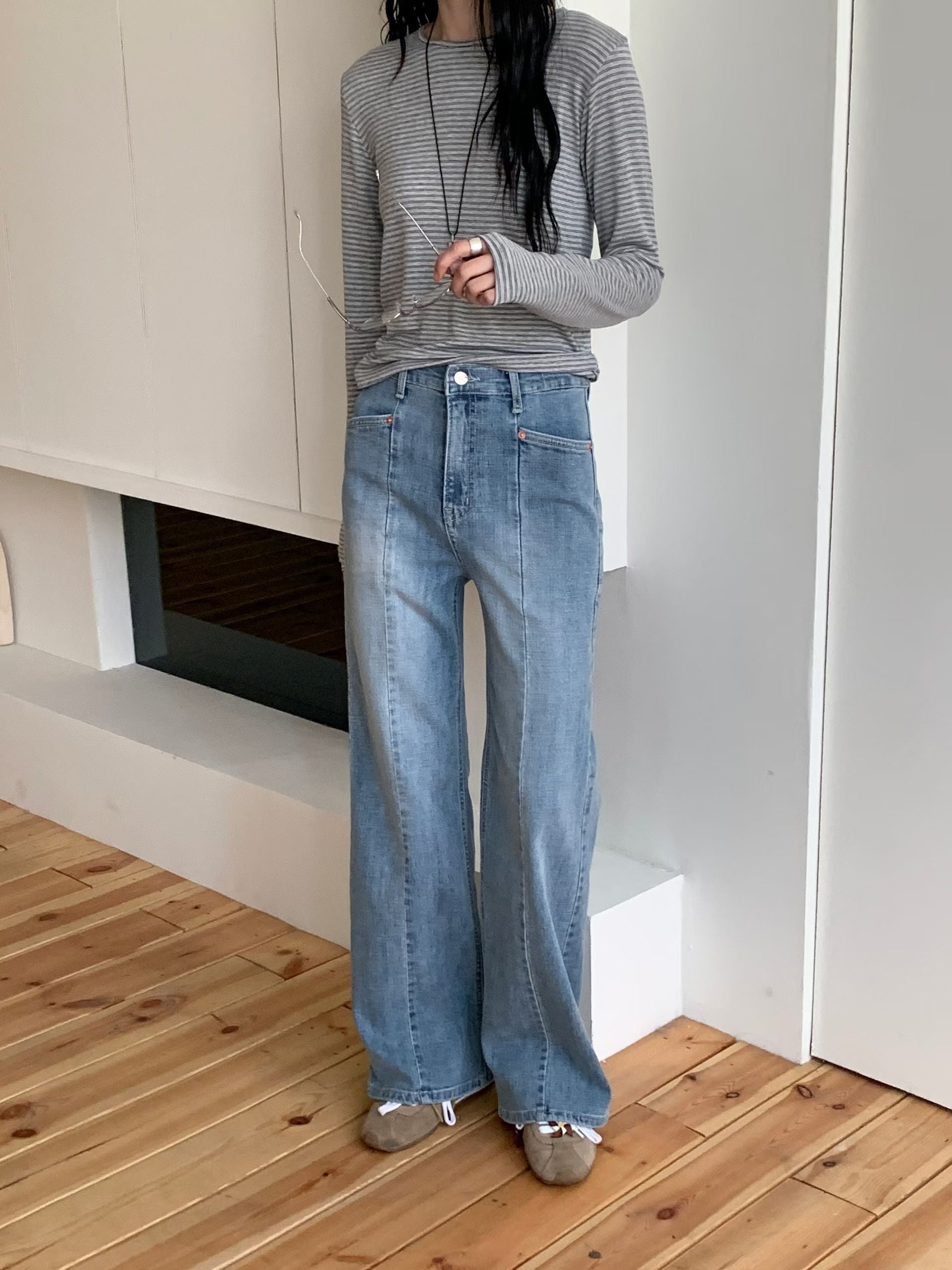 高腰中線直筒牛仔褲