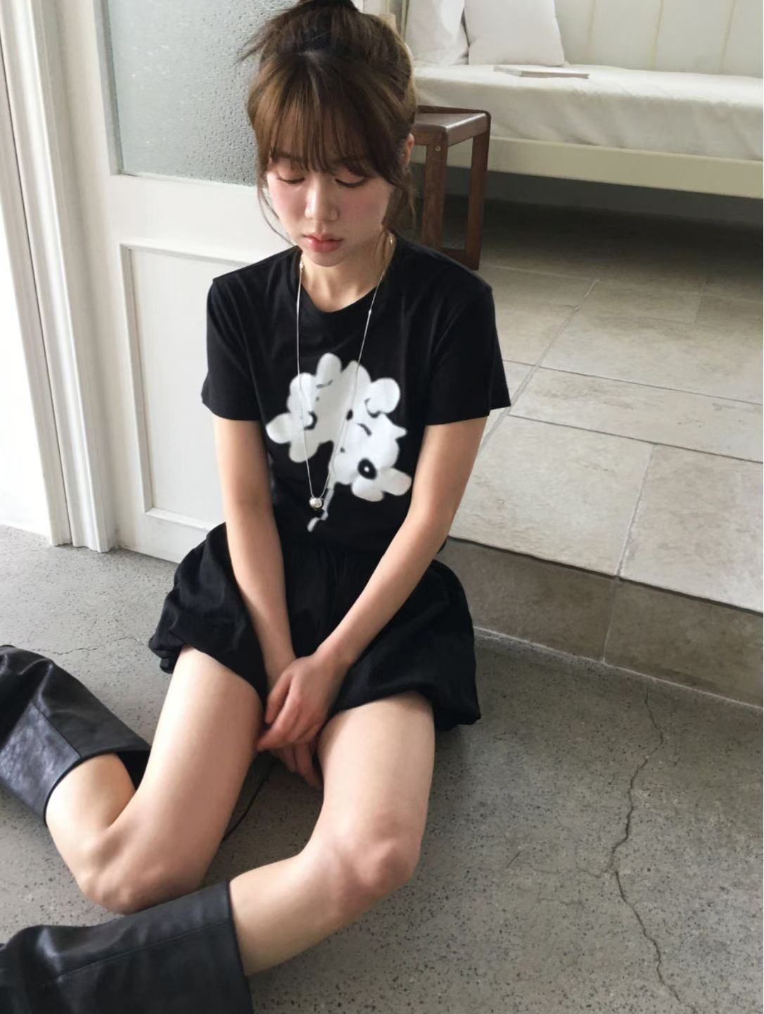 噴漆花卉短版Tee (2 Colors)