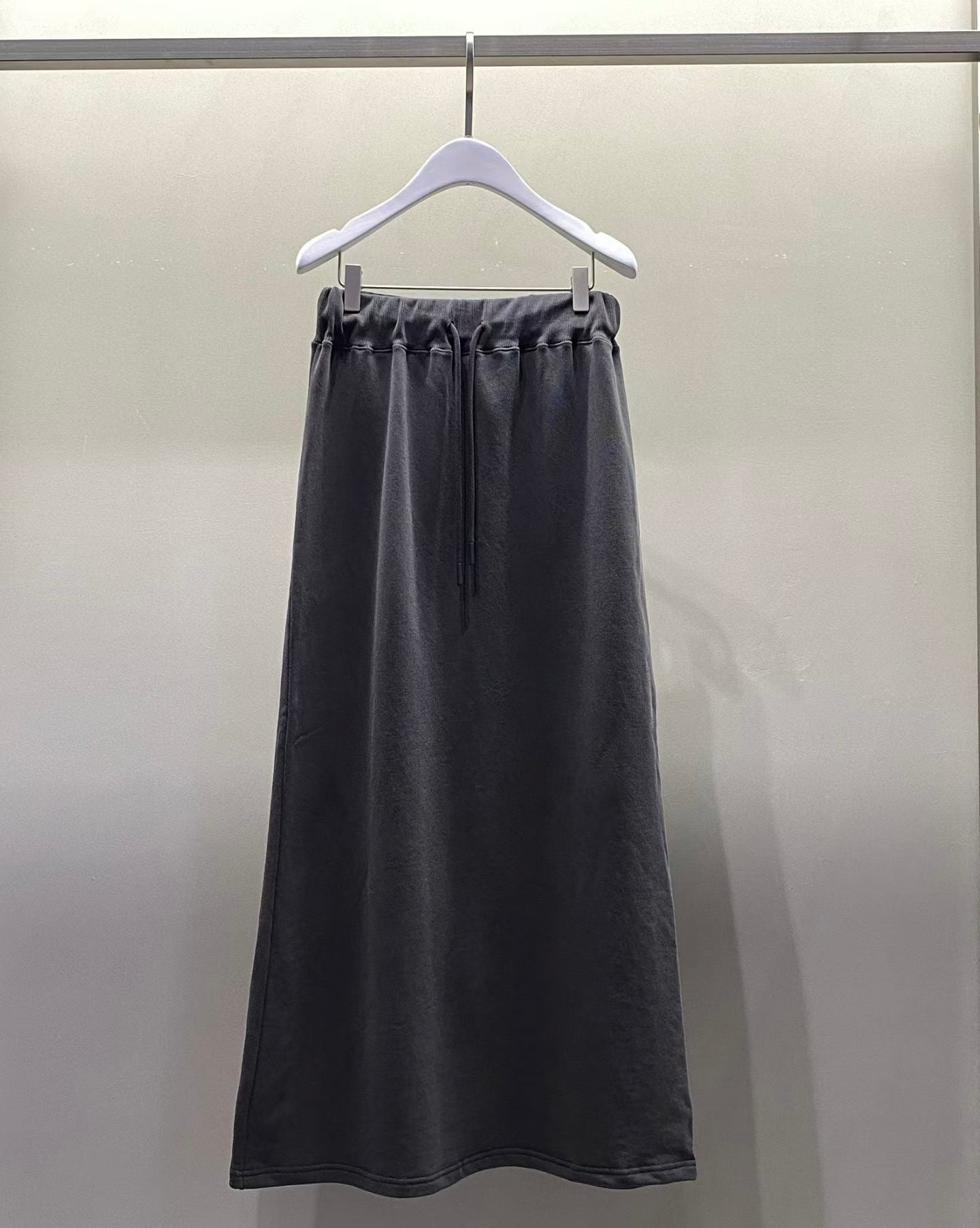 淨色後開叉長裙