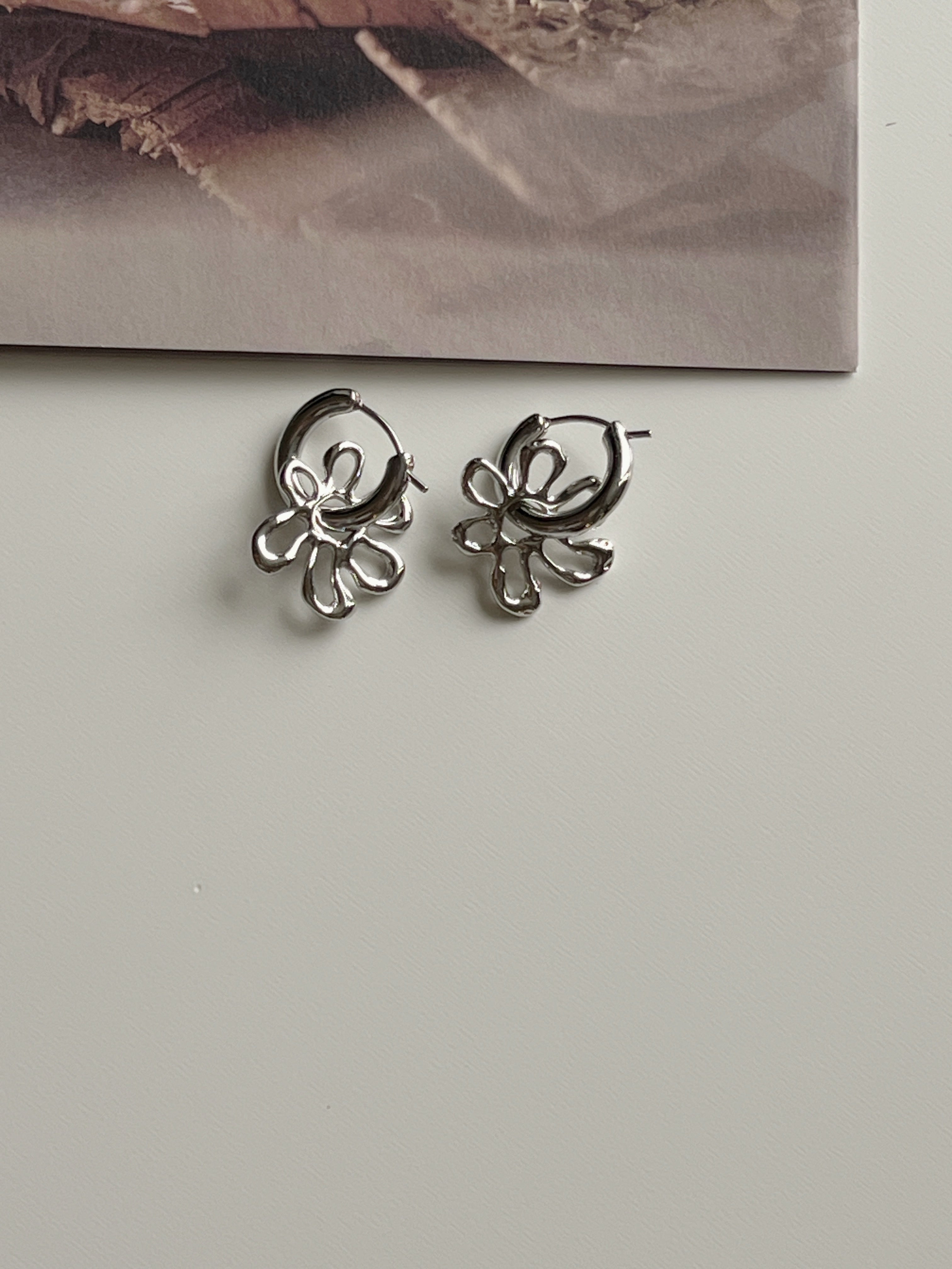 two-way floral earrings (現貨)